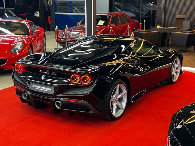 Ferrari F8 Tributo Nero Daytona CARBON/LIFT/ - foto 5