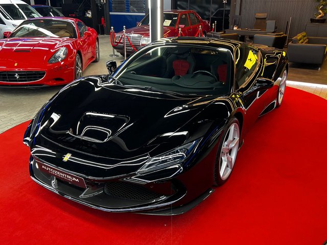 Ferrari F8 Tributo Nero Daytona CARBON/LIFT/ - foto 7