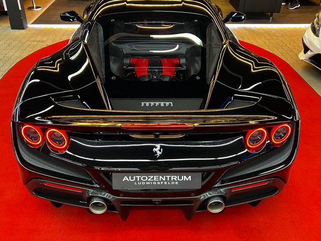 Ferrari F8 Tributo Nero Daytona CARBON/LIFT/ - foto 9