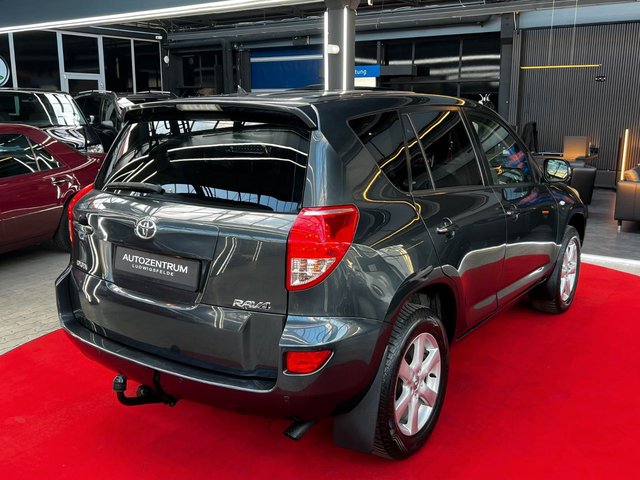 Toyota RAV 4 2,0 I VVT 4X4 /AUTO/PDC/AHK/ - photo 6