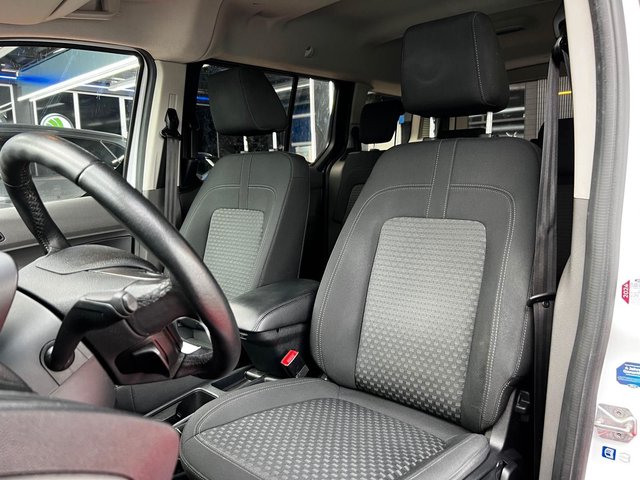 Ford Connect Trend /PCA/FCW/AEB/LKA/TSR/TSR/DAW/ACP - photo 9