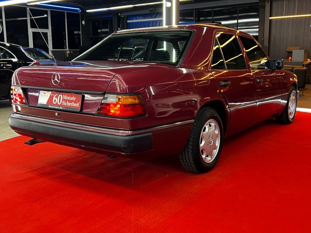 Mercedes-Benz 230 E W124/AUTOM/SCHIEBEDACH/H-ZUL Mercedes-Benz E - foto 8