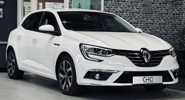 Renault Megane IV BOSE-Edition|KAMERA|NAVI|SHZ|MFL|TEMPOMAT Gebrauchtwagen Kaufen | EZ 01/2019 | Preis 12.490 €