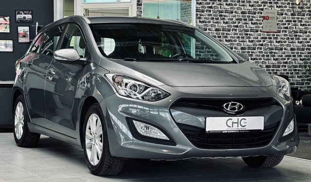 Hyundai i30 cw Trend|PDC|KLIMA|MULTIMEDIA Gebrauchtwagen Kaufen | EZ 12/2012 | Preis 5.890 €
