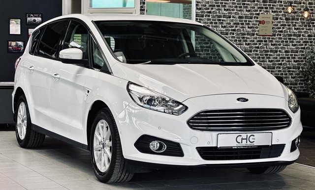 Ford S-MAX Titanium|KAMERA|NAVI|AHK|SHZ|TEMP.|MFL|SOUND Gebrauchtwagen Kaufen | EZ 01/2018 | Preis 19.990 €