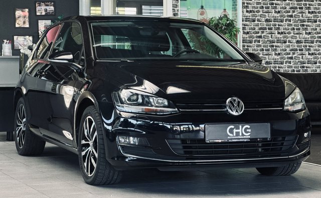 Volkswagen Golf VII Allstar BMT|PANO|NAVI|SHZ|PDC|TEMP.|MFL| Gebrauchtwagen Kaufen | EZ 01/2017 | Preis 14.990 €