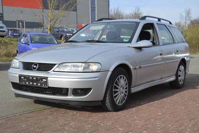 Opel Vectra B Caravan Edition 2000 B Gebrauchtwagen Kaufen | EZ 07/2001 | Preis 490 €
