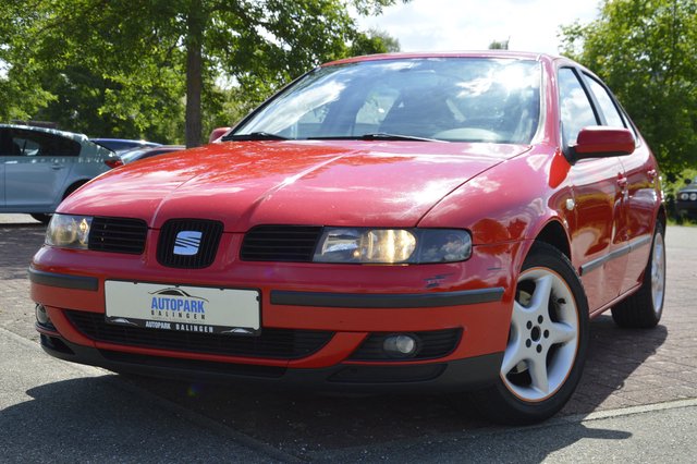 Seat Leon Sport  1.9TDI | GRUeNE PLAKETTE | Klima | Gebrauchtwagen Kaufen | EZ 07/2000 | Preis 990 €