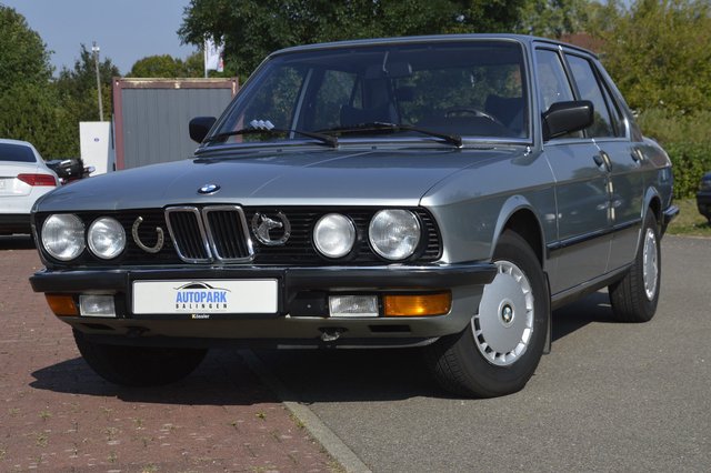BMW 518 OLDTIMER|1.HAND|Gepflegt| Gebrauchtwagen Kaufen | EZ 04/1983 | Preis 4.990 €
