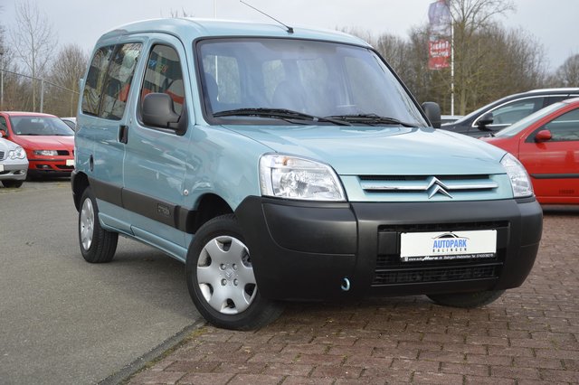 Citroen Berlingo 1.4 First Kombi *Klima*2xSchiebetür*1.HAND Gebrauchtwagen Kaufen | EZ 03/2009 | Preis 5.490 €