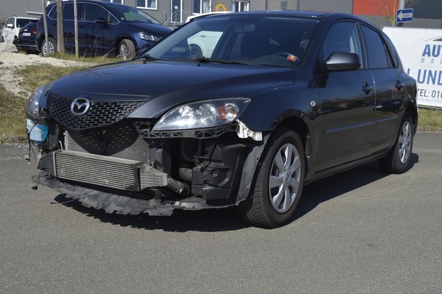 Mazda 3 1.6 CD Sport Active Gebrauchtwagen Kaufen | EZ 12/2005 | Preis 990 €