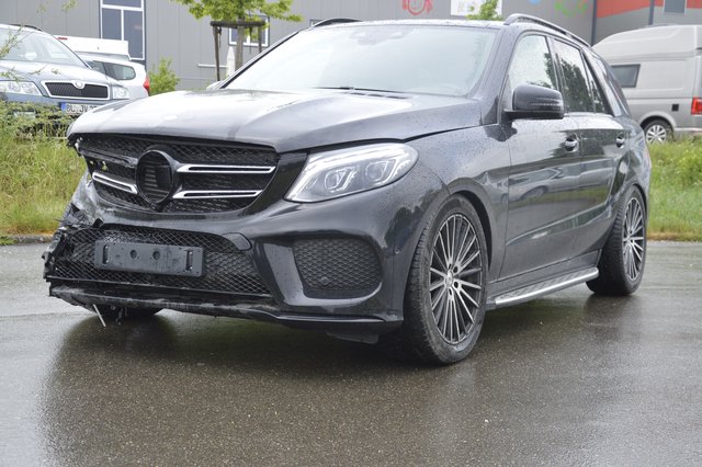 Mercedes-Benz GLE 350 d 4Matic AMG Gebrauchtwagen Kaufen | EZ 07/2016 | Preis 39.990 €