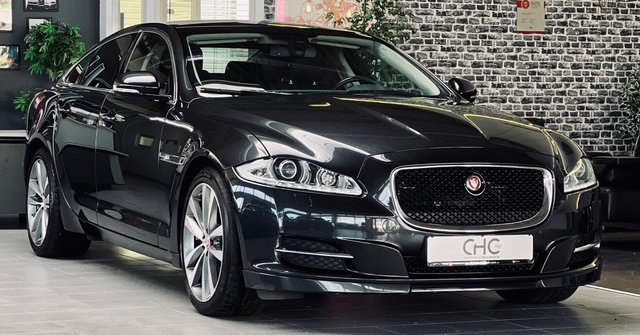 Jaguar XJ Premium Luxury AWD PANO|MERIDIAN|KAMERA|4xSHZ Gebrauchtwagen Kaufen | EZ 03/2015 | Preis 32.490 €