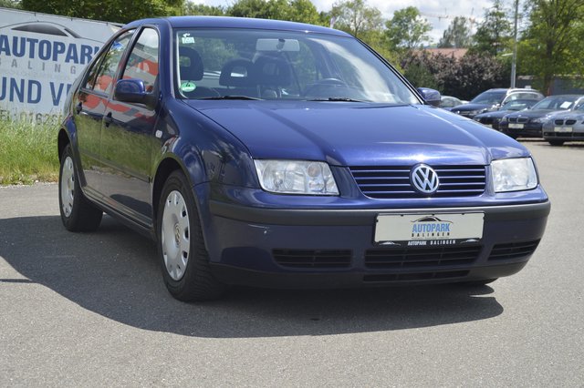 Volkswagen Bora Basis  Klima Zentral Gebrauchtwagen Kaufen | EZ 01/2000 | Preis 990 €