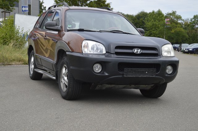 Hyundai SANTA FE 2.4 GLS  Klima 4WD Gebrauchtwagen Kaufen | EZ 12/2002 | Preis 1.590 €