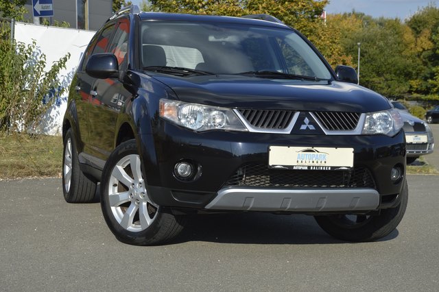 Mitsubishi Outlander 2.4 4WD CVT Instyle  Leder Gebrauchtwagen Kaufen | EZ 01/2008 | Preis 5.990 €