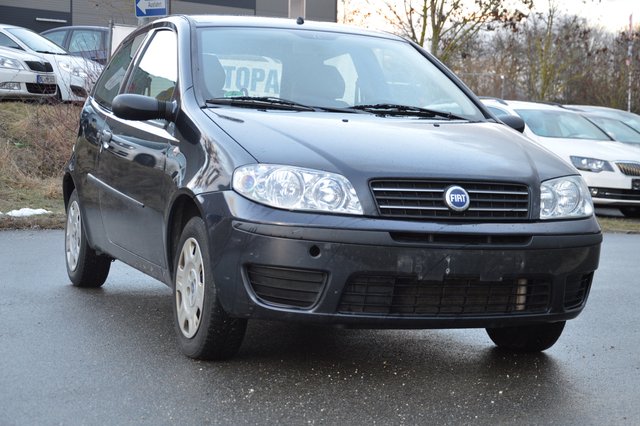 Fiat Punto 1.2 8V Active Clima Gebrauchtwagen Kaufen | EZ 07/2005 | Preis 490 €