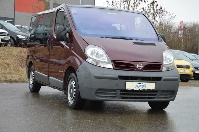 Nissan Primastar dCi 100 L1H1  9-Sitzer Klima AHK Gebrauchtwagen Kaufen | EZ 12/2003 | Preis 4.890 €