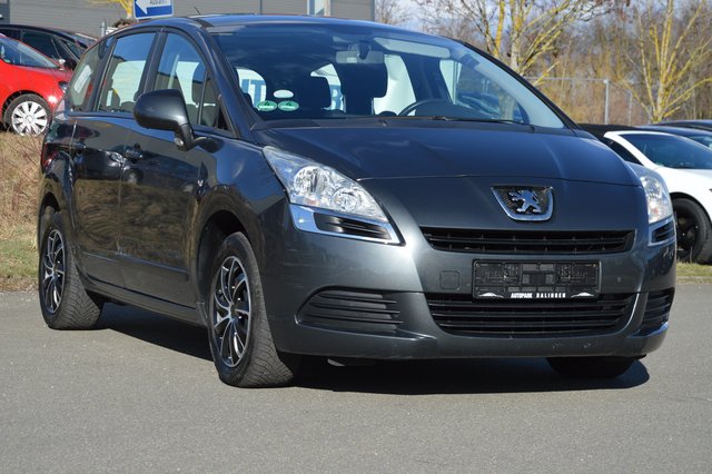 Peugeot 5008 Tendance  Klimaautomatik AHK Gebrauchtwagen Kaufen | EZ 07/2010 | Preis 3.490 €