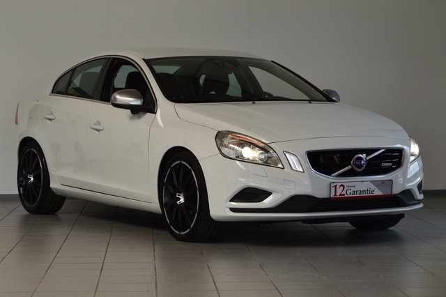 Volvo S 60 R-Design AWD |PDC|AHK|TW-Assistent Gebrauchtwagen Kaufen | EZ 06/2011 | Preis 14.490 €