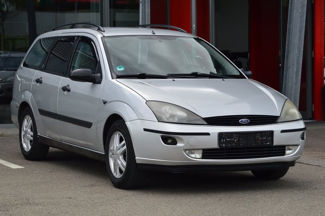 Ford Focus Turnier Ghia |AHK|KLIMA|SCHECKHEFT Gebrauchtwagen Kaufen | EZ 07/1999 | Preis 990 €