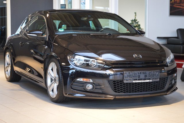 Volkswagen Scirocco 2.0 TSI 3xR-LINE Exclusive|PANO|NAVI|SHZ Gebrauchtwagen Kaufen | EZ 12/2010 | Preis 8.900 €