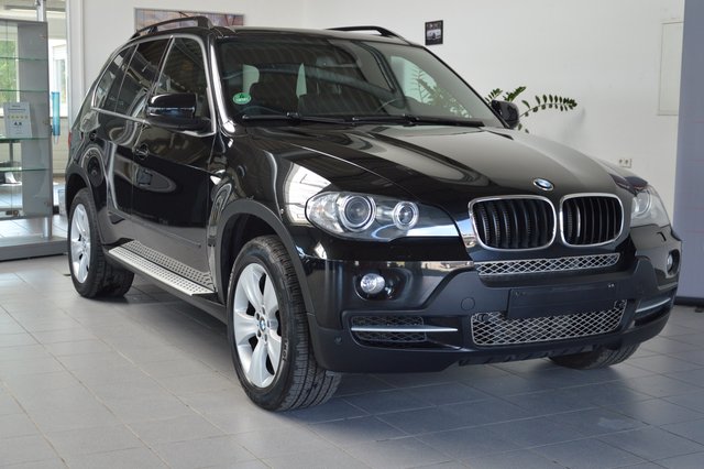 BMW X5 3.0d KAMERA|PANO|7SITZ|4SHZ|AHK| Gebrauchtwagen Kaufen | EZ 11/2007 | Preis 14.990 €