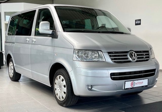Volkswagen Caravelle DPF 8 SITZER|SHZ|TEMP.| Gebrauchtwagen Kaufen | EZ 01/2007 | Preis 13.990 €