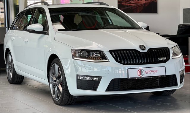 Skoda Octavia Combi RS |STHZ|AHK|PANO|SHZ|PDC|TEMP. Gebrauchtwagen Kaufen | EZ 09/2015 | Preis 18.990 €