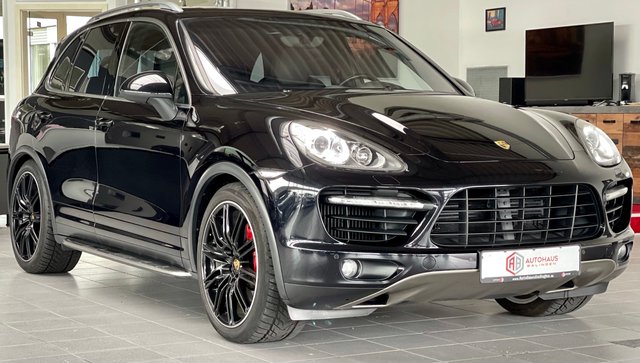 Porsche Cayenne Turbo |TRITTB.|BOSE|KAMERA|TECHART Gebrauchtwagen Kaufen | EZ 05/2011 | Preis 36.990 €