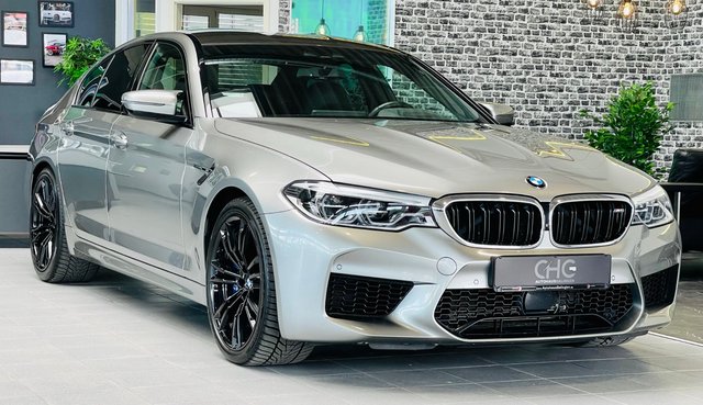 BMW M5 B&W|HUP|SPORTABGAS|360 |GESTIK.|MASSAGE|VOLL Gebrauchtwagen Kaufen | EZ 08/2018 | Preis 65.000 €