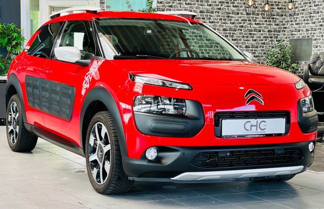 Citroën C4 Cactus Rip Curl 1.HD|KAMERA|PANO|SHZ|NAVI|AHK Gebrauchtwagen Kaufen | EZ 10/2017 | Preis 10.500 €