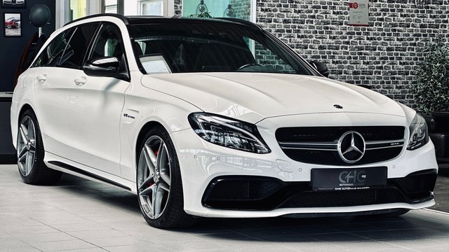 Mercedes-Benz C 63 AMG S Performance BURMESTER|PANO|KAM.|HUP| Gebrauchtwagen Kaufen | EZ 08/2017 | Preis 48.000 €