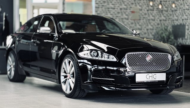 Jaguar XJ 3.0 D Sport-Paket PANO|KAMERA|MERIDIAN|4xSHZ/LK+KLIMA| Gebrauchtwagen Kaufen | EZ 04/2014 | Preis 21.490 €