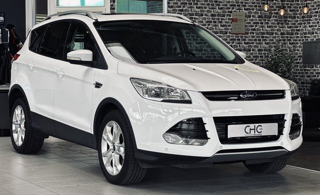 Ford Kuga Titanium |SHZ|AHK|PANO|Parkpilot| Gebrauchtwagen Kaufen | EZ 07/2015 | Preis 12.990 €
