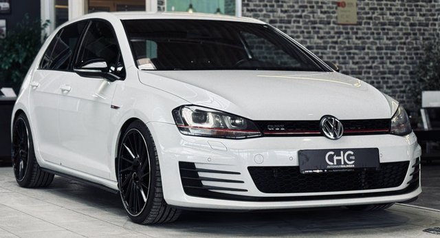 Volkswagen Golf VII GTI BMT|NAVI|SHZ|Bi-XENON|PDC|TEMPOMAT| Gebrauchtwagen Kaufen | EZ 07/2014 | Preis 14.890 €