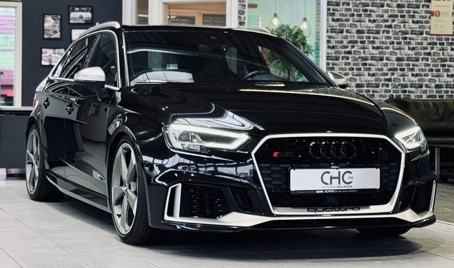 Audi RS3 2.5 TFSI quattro|PANO|B&O|MATRIX|KAMERA|RS-SITZE Gebrauchtwagen Kaufen | EZ 08/2017 | Preis 41.000 €