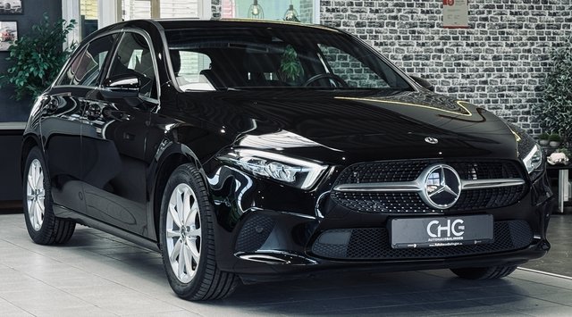 Mercedes-Benz A 200 NAVI|SHZ|CARBON|LEDHIGH|TEMP.| Gebrauchtwagen Kaufen | EZ 08/2021 | Preis 24.990 €