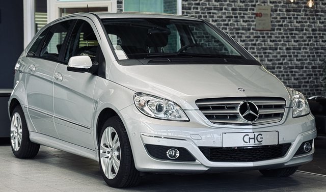 Mercedes-Benz B 180 CDI |AHK|SHZ|AUT|TEMP| Gebrauchtwagen Kaufen | EZ 07/2011 | Preis 9.490 €