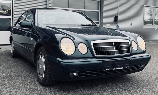 Mercedes-Benz E 280 Aut. SHZ|TEMPOMAT|TÜV NEU Gebrauchtwagen Kaufen | EZ 11/1996 | Preis 4.500 €
