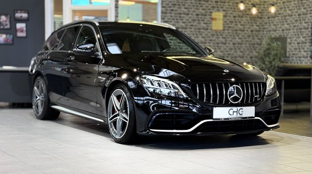 Mercedes-Benz C 63 S T AMG|BURMESTER|LED|PERF.-AGA|LED-HIGH Gebrauchtwagen Kaufen | EZ 05/2019 | Preis 48.790 €