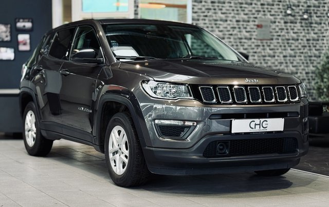 Jeep Compass Sport FWD Gebrauchtwagen Kaufen | EZ 04/2019 | Preis 14.990 €
