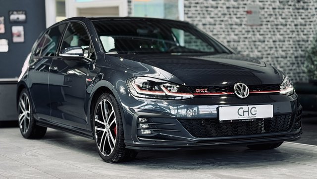 Volkswagen Golf VII GTI Performance|PANO|KAMERA|ACC|AHK|LED| Gebrauchtwagen Kaufen | EZ 07/2018 | Preis 22.990 €