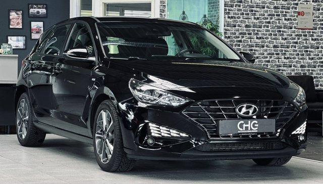 Hyundai i30 Trend Mild-Hybrid CARPLAY|SHZ|LHZ|KAMERA|ACC Gebrauchtwagen Kaufen | EZ 07/2023 | Preis 15.690 €