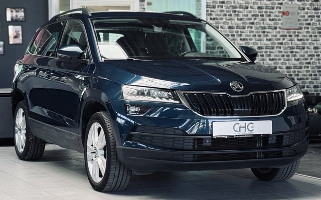 Skoda Karoq Style 1.HD|PANO|KAMERA|SHZ|CARPLAY|MFL|TEMPOMAT Gebrauchtwagen Kaufen | EZ 11/2018 | Preis 24.990 €