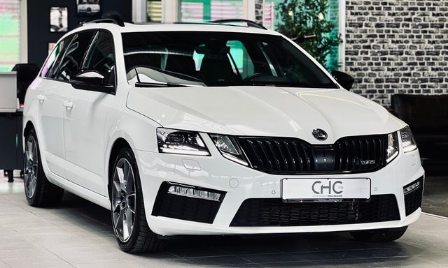 Skoda Octavia Combi RS 4x4 1.HD|PANO|KAM.|CANTON|STHZ| Gebrauchtwagen Kaufen | EZ 01/2019 | Preis 29.000 €