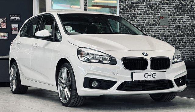 BMW 220 i Advantage NAVI|SHZ|PDC|ACC| Gebrauchtwagen Kaufen | EZ 12/2017 | Preis 14.990 €