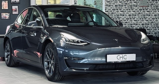 Tesla Model 3 Long Range Dual AWD Gebrauchtwagen Kaufen | EZ 12/2019 | Preis 22.800 €