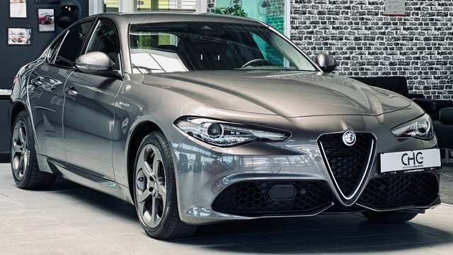 Alfa Romeo Giulia Veloce Q4 |1.HD|KAMERA|NAVI|SHZ|ASSIST+ Gebrauchtwagen Kaufen | EZ 02/2019 | Preis 26.775 €