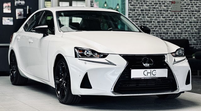 Lexus IS 300 Sport Line KAMERA|NAVI|SHZ|TEMP.|SPUR | Gebrauchtwagen Kaufen | EZ 06/2018 | Preis 24.990 €